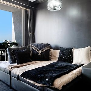 King Studio Sofa Bed